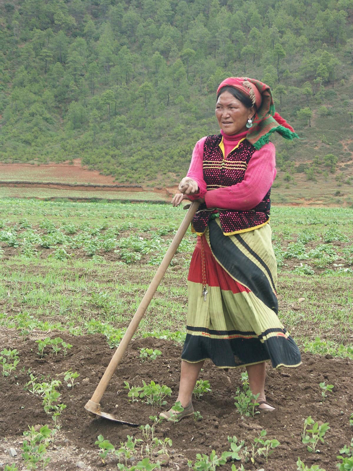 Mosuo woman near Lugu Lake 1 Minolta Dsc