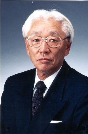 300px akio morita 2530