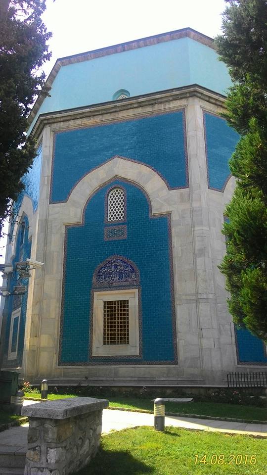Bursa Yeşil türbe dış Mekan