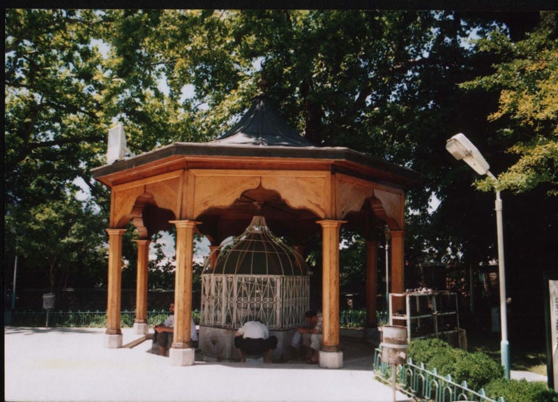 Bursa Yeşil Cami sadirvan