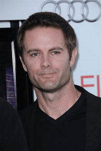 Garret Dillahunt