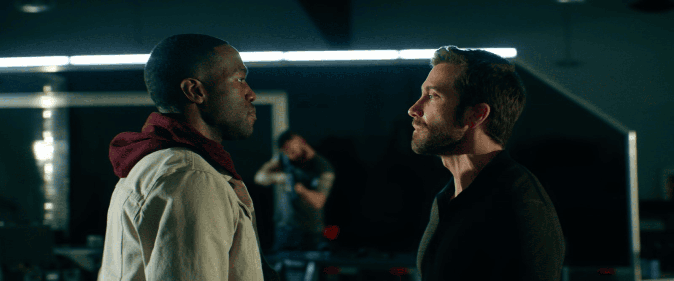 Gyllenhaal ve Abdul-Mateen II