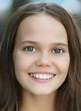 Oona laurence