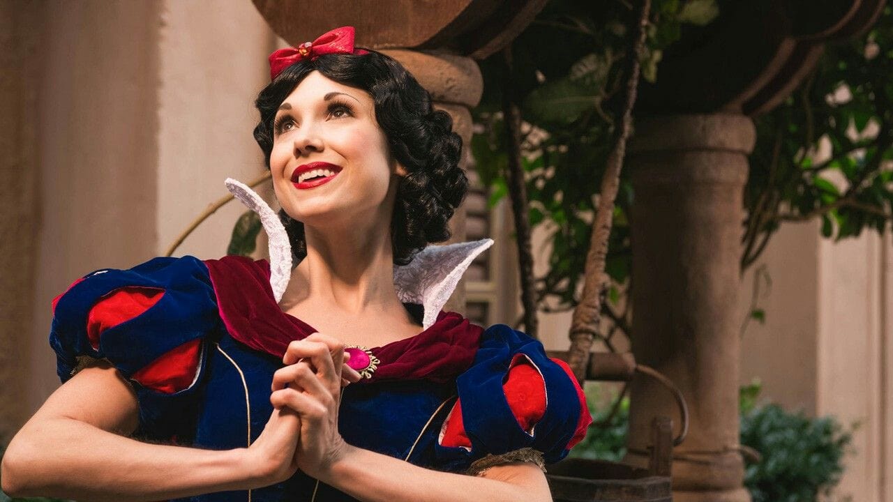Snow White Snow White